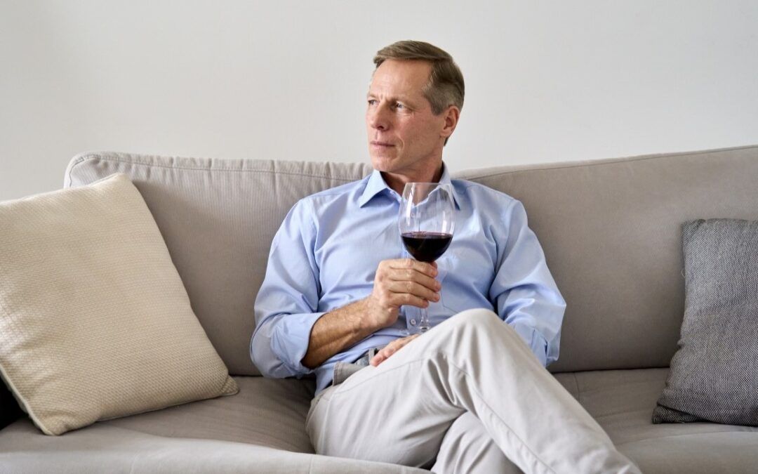 Alcohol and Retirement: Understanding the Risks